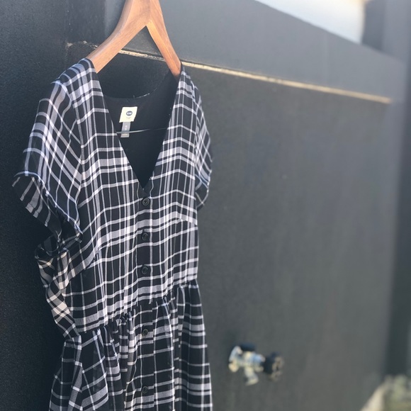 Plaid Babydoll Button-up Dress - Picture 2 of 3